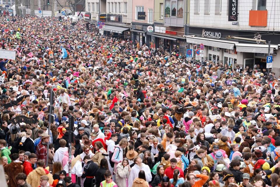 Weiberfastnacht - Köln