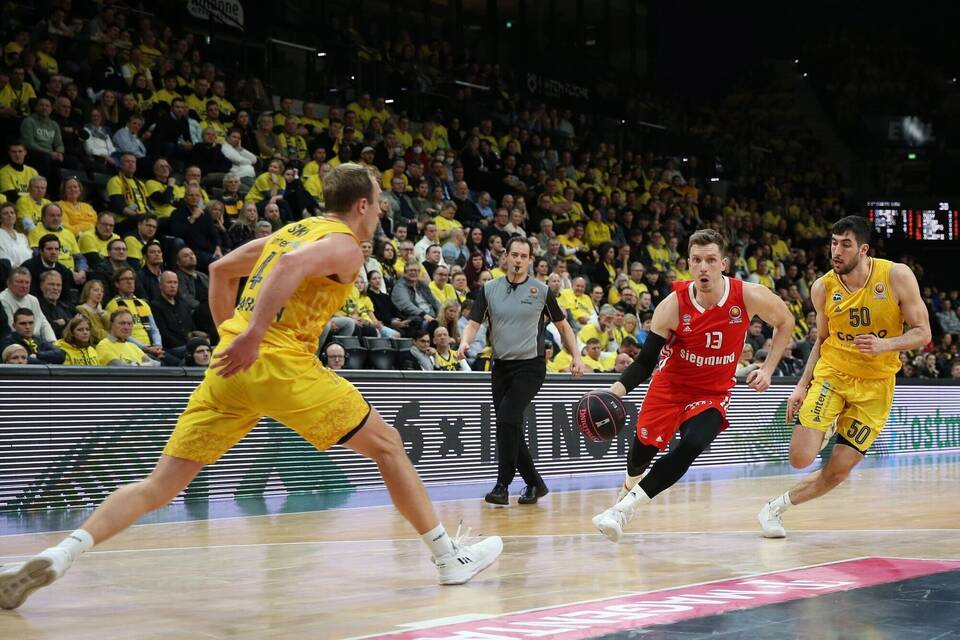FC Bayern München - Alba Berlin FC Bayern München - Alba Berlin