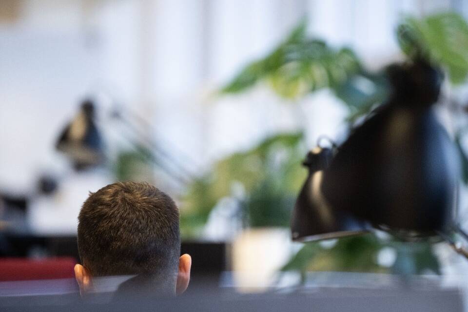 Arbeiter im Büro Arbeiter im Büro