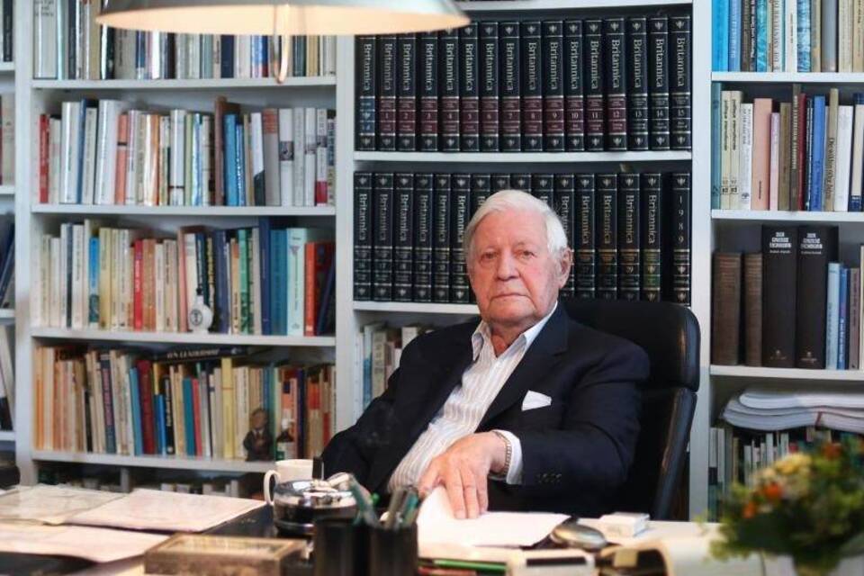 Helmut Schmidt Helmut Schmidt