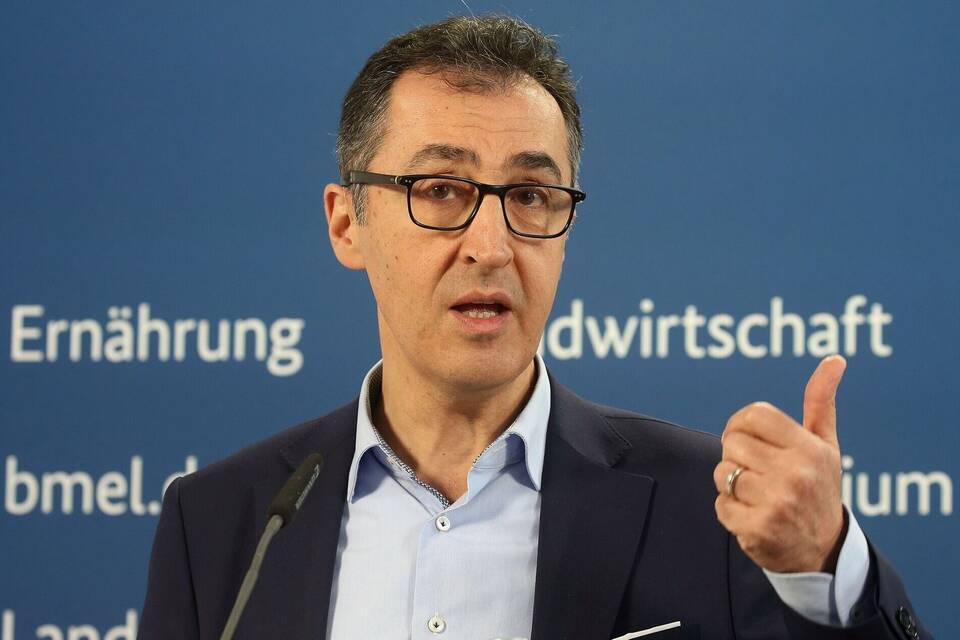 Cem Özdemir Cem Özdemir