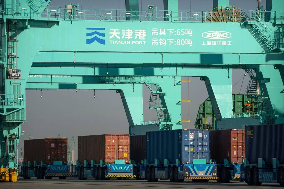 China auf Importe angewiesen China auf Importe angewiesen
