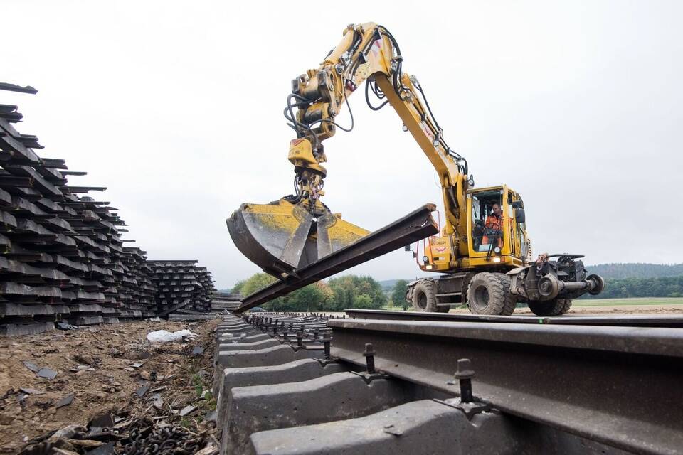 Sanierung einer Bahnstrecke Sanierung einer Bahnstrecke