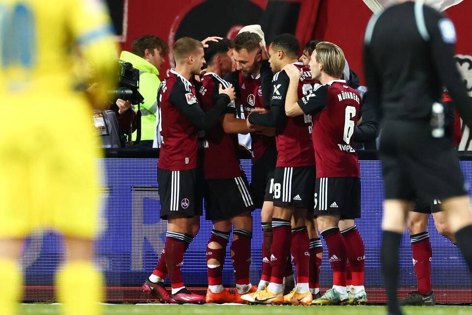 1. FC Nürnberg - Eintracht Braunschweig 1. FC Nürnberg - Eintracht Braunschweig