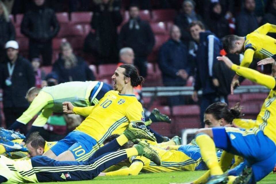 Zlatan Ibrahimovic Zlatan Ibrahimovic