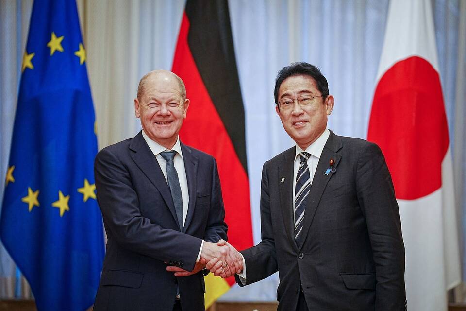 Scholz und Kishida Scholz und Kishida