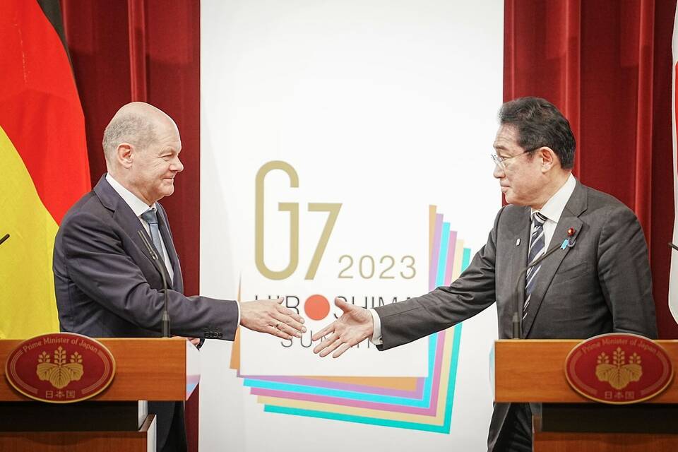 Scholz und Kishida Scholz und Kishida