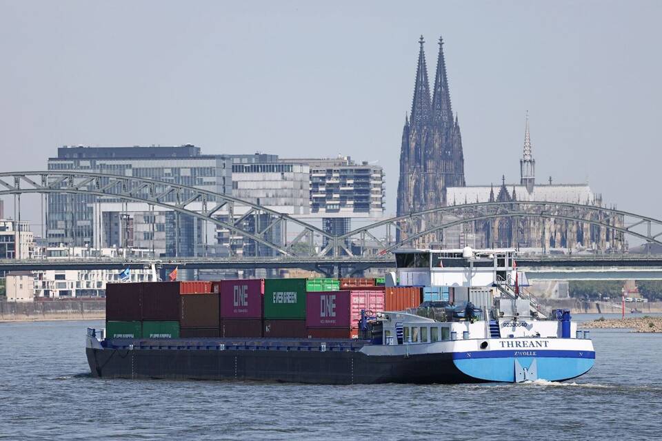 Binnenschiff Binnenschiff