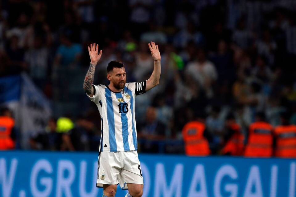 Lionel Messi Lionel Messi