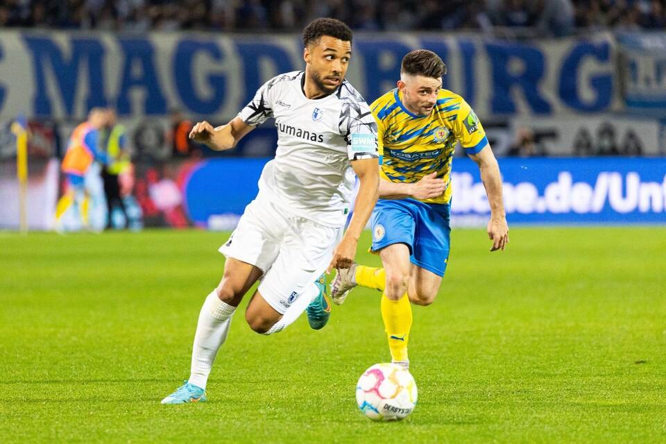 Eintracht Braunschweig - 1. FC Magdeburg Eintracht Braunschweig - 1. FC Magdeburg