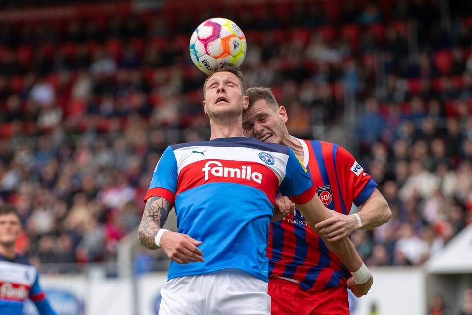 1. FC Heidenheim - Holstein Kiel 1. FC Heidenheim - Holstein Kiel