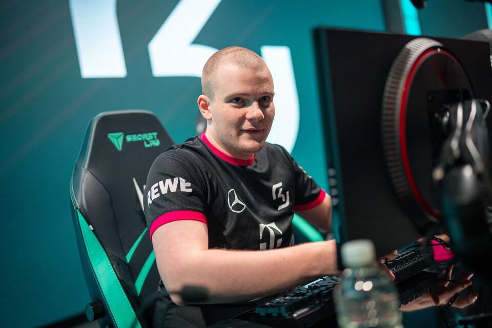 SK SK