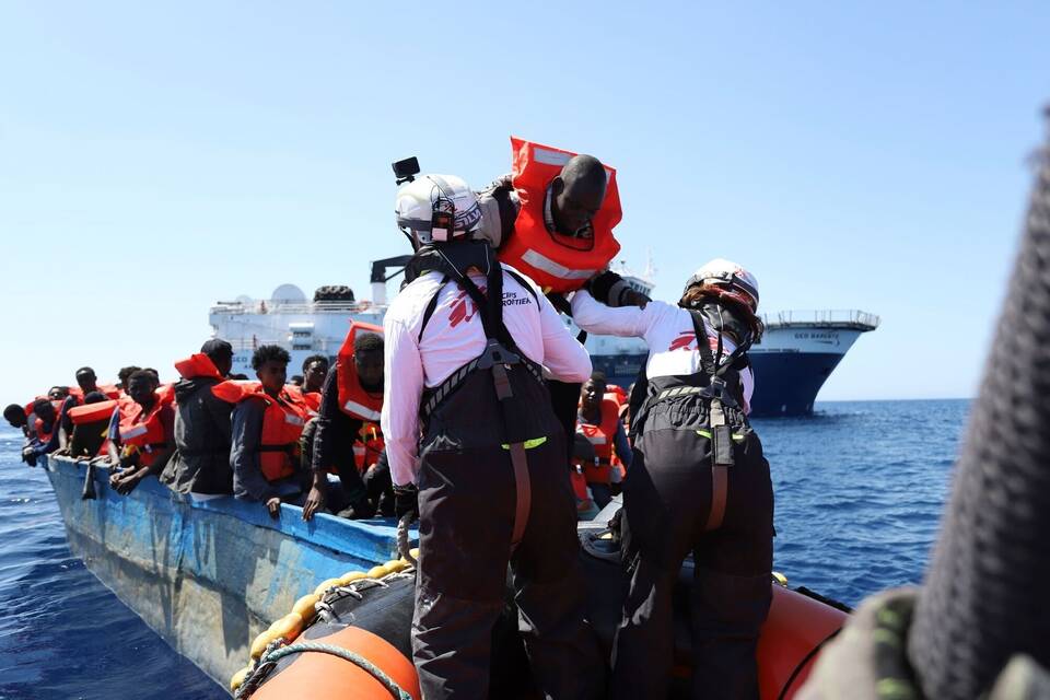 Migranten im Mittelmeer Migranten im Mittelmeer