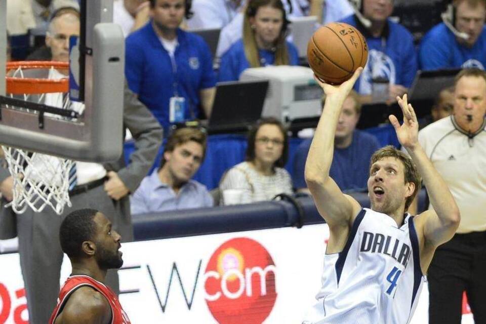Dirk Nowitzki Dirk Nowitzki