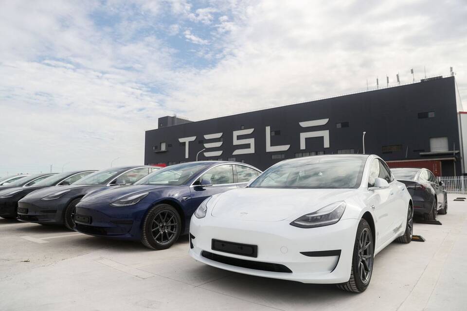 Tesla Tesla