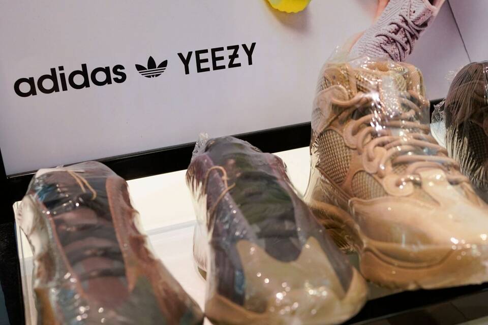 Yeezys Yeezys