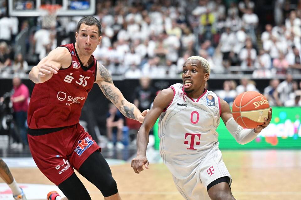 Niners Chemnitz - Telekom Baskets Bonn Niners Chemnitz - Telekom Baskets Bonn