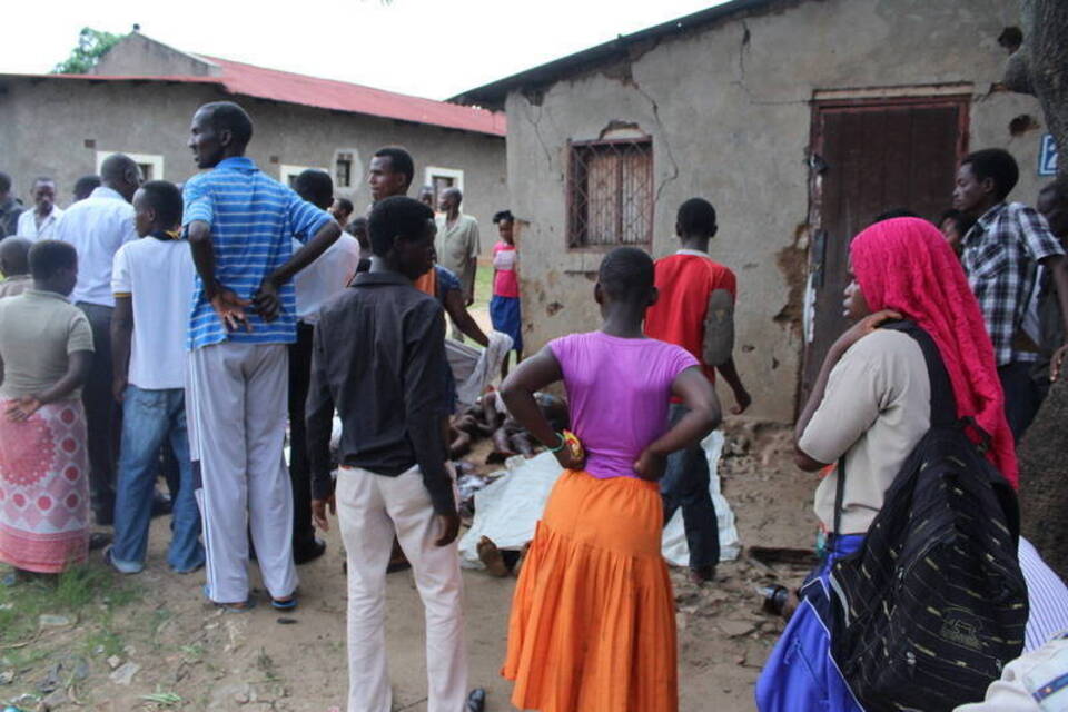 «Wir vernichten Euch wie Ungeziefer» - Droht Burundi ein neuer Krieg? «Wir vernichten Euch wie Ungeziefer» - Droht Burundi ein neuer Krieg?