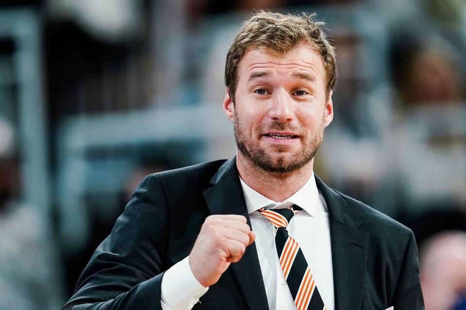 Anton Gavel Anton Gavel