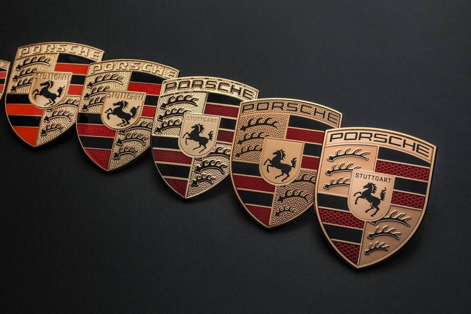 Neues Porsche-Logo Neues Porsche-Logo
