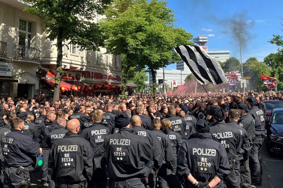 Eintracht-Fans in Berlin