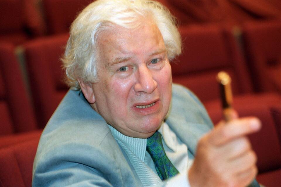 Sir Peter Ustinov