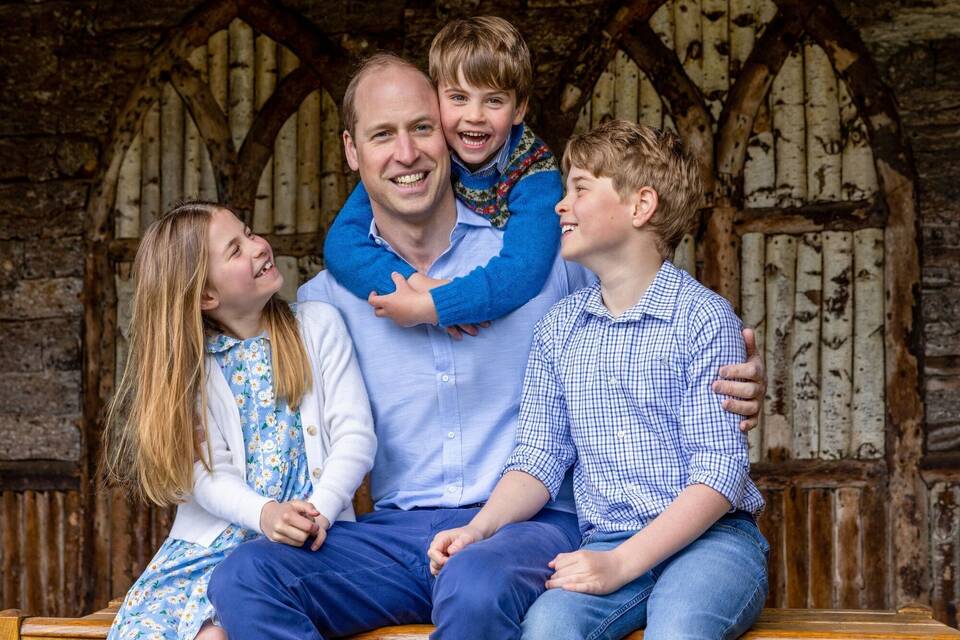 «Happy Father's Day» - Prinz William mit seinen Kindern «Happy Father's Day» - Prinz William mit seinen Kindern