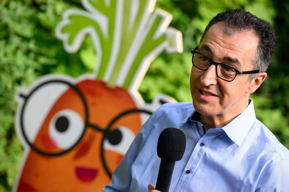 Cem Özdemir Cem Özdemir