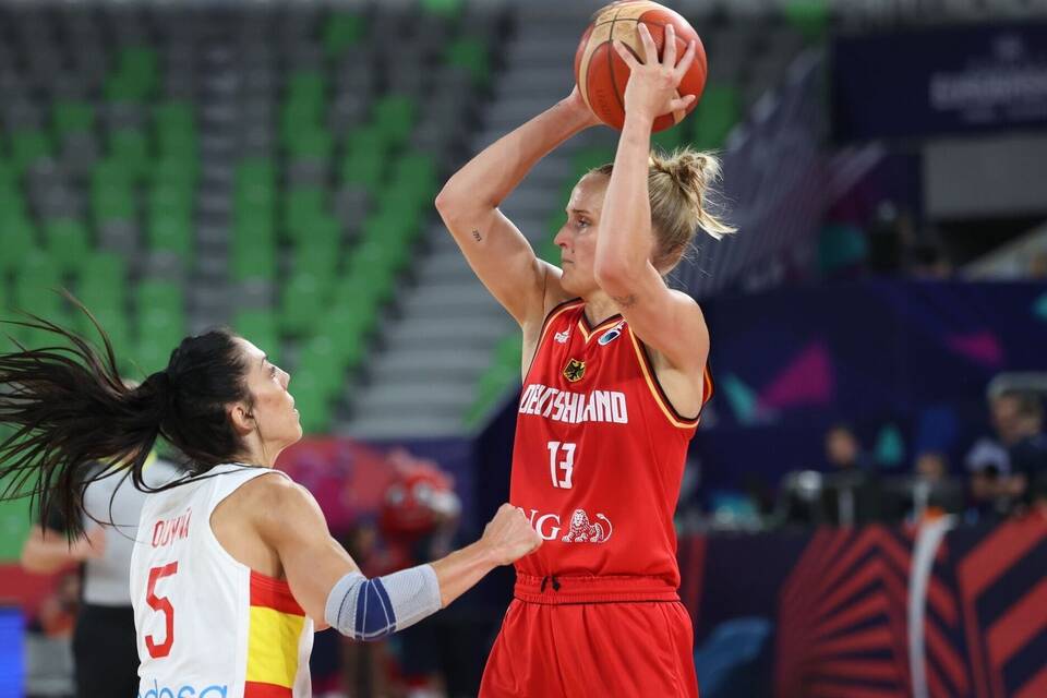 Leonie Fiebich Leonie Fiebich