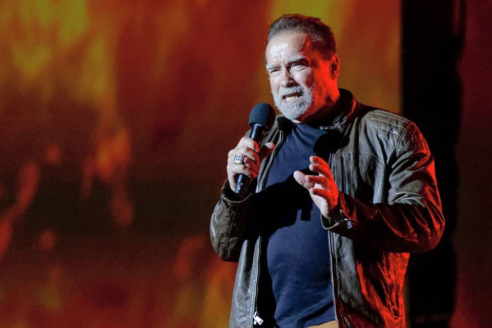 Arnold Schwarzenegger Arnold Schwarzenegger