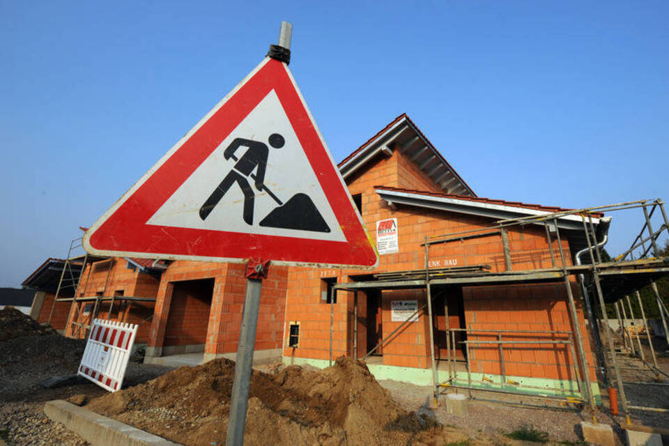 Besser mit Beratung bauen - Experten-Hilfe ist bei Mängeln sinnvoll Besser mit Beratung bauen - Experten-Hilfe ist bei Mängeln sinnvoll