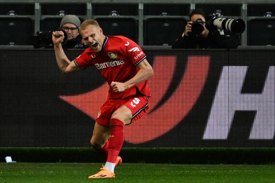 Tranfers Leverkusens Bakker wechselt nach Bergamo Fußball