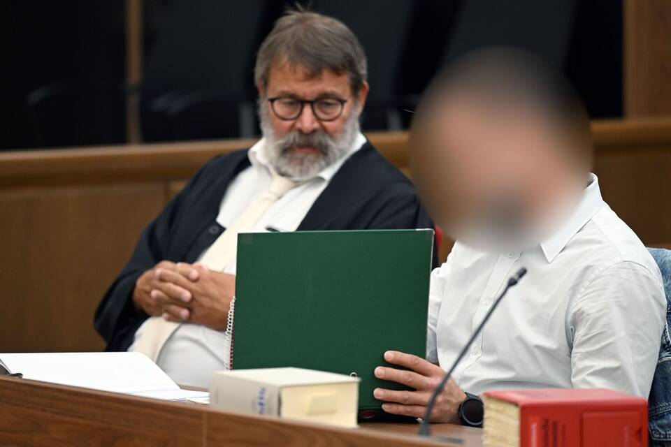 Prozess: Erhoffte Penisvergrößerung endet tödlich Prozess: Erhoffte Penisvergrößerung endet tödlich