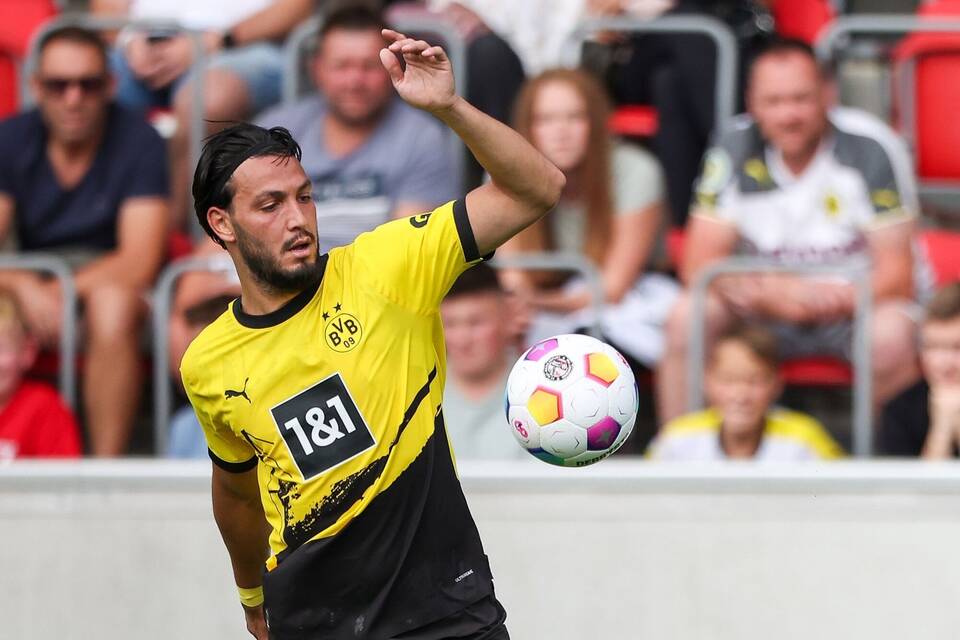 Rot-Weiß Erfurt - Borussia Dortmund Rot-Weiß Erfurt - Borussia Dortmund