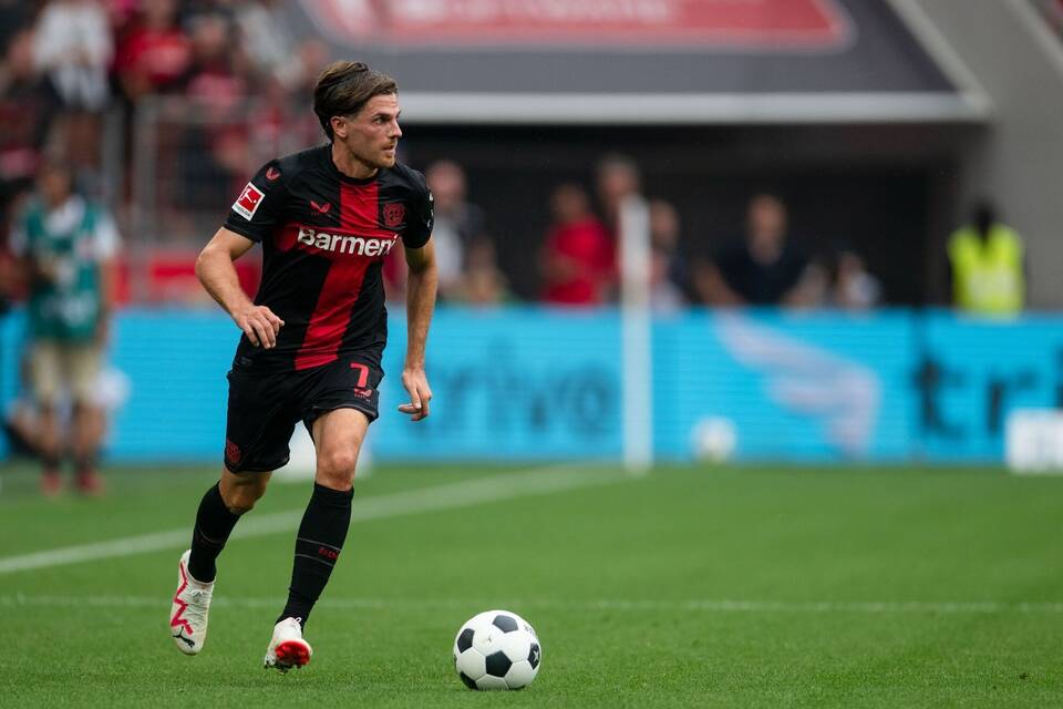 Jonas Hofmann Jonas Hofmann