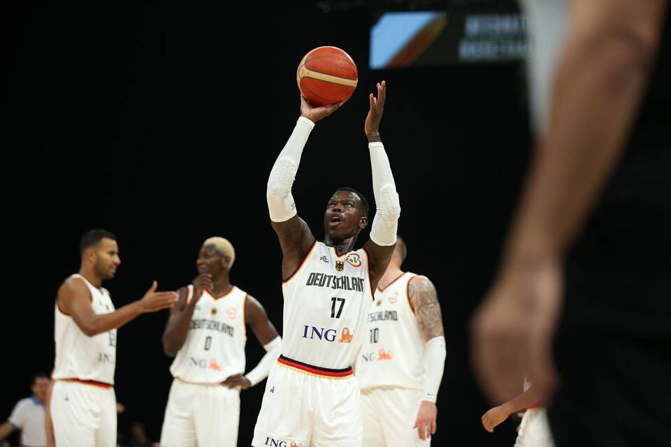 Dennis Schröder