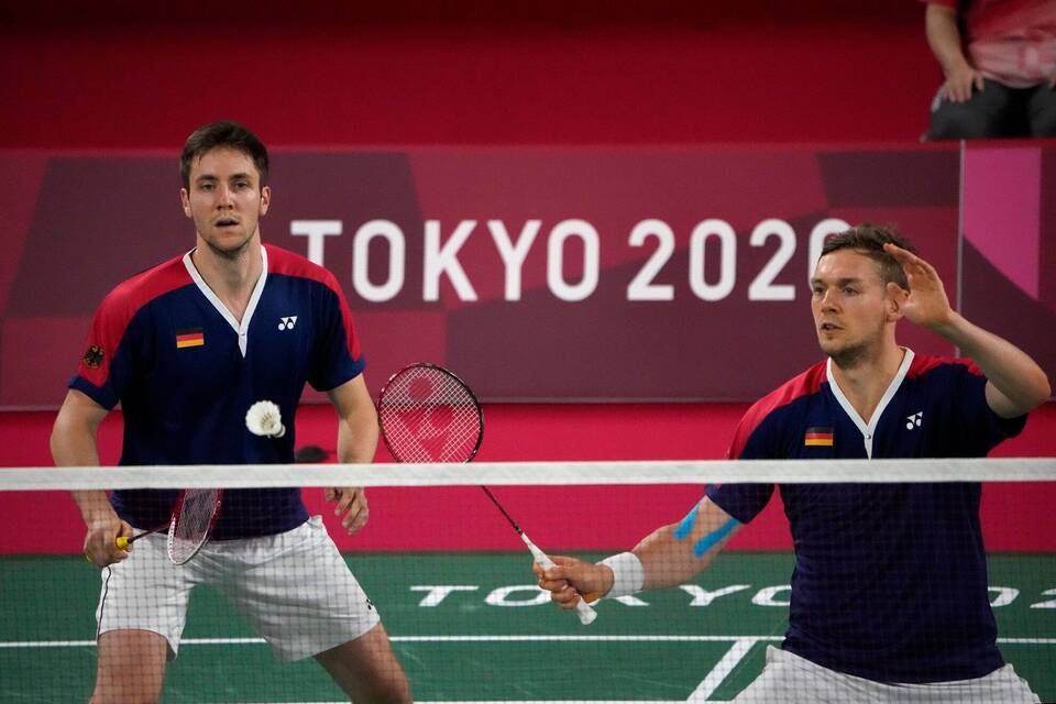 Mark Lamsfuß (l.)