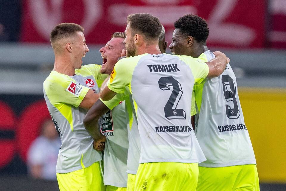 SC Paderborn 07 - 1. FC Kaiserslautern SC Paderborn 07 - 1. FC Kaiserslautern