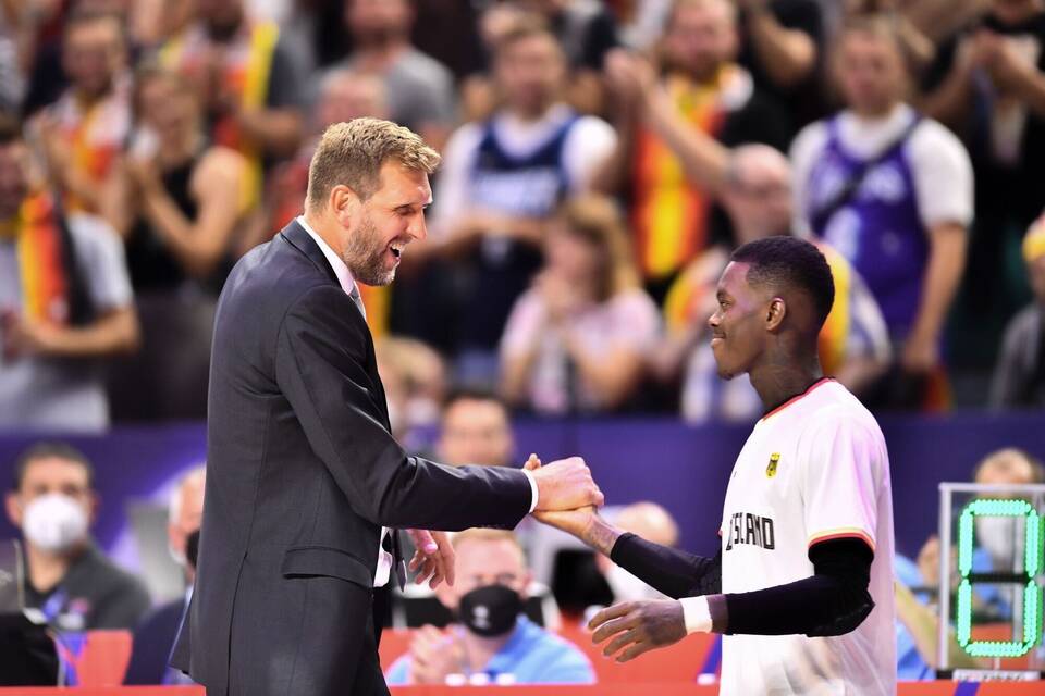 Dirk Nowitzki und Dennis Schröder