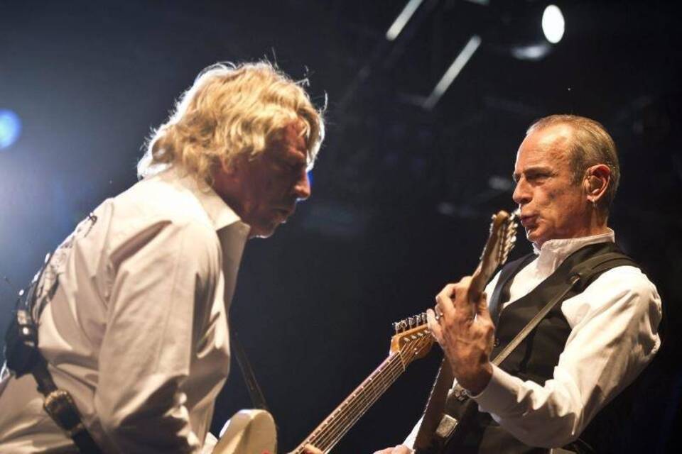 Status Quo Status Quo