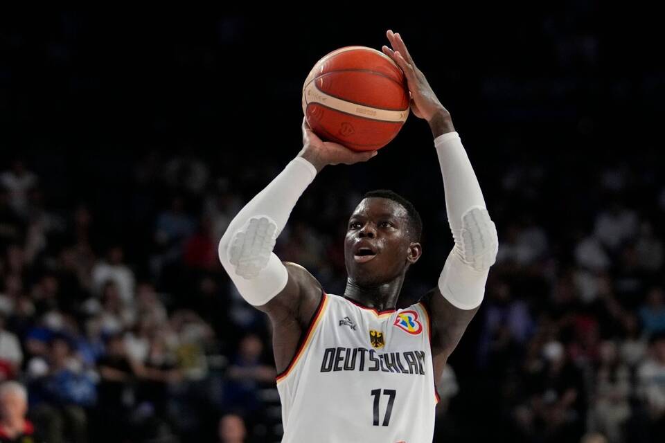 Dennis Schröder