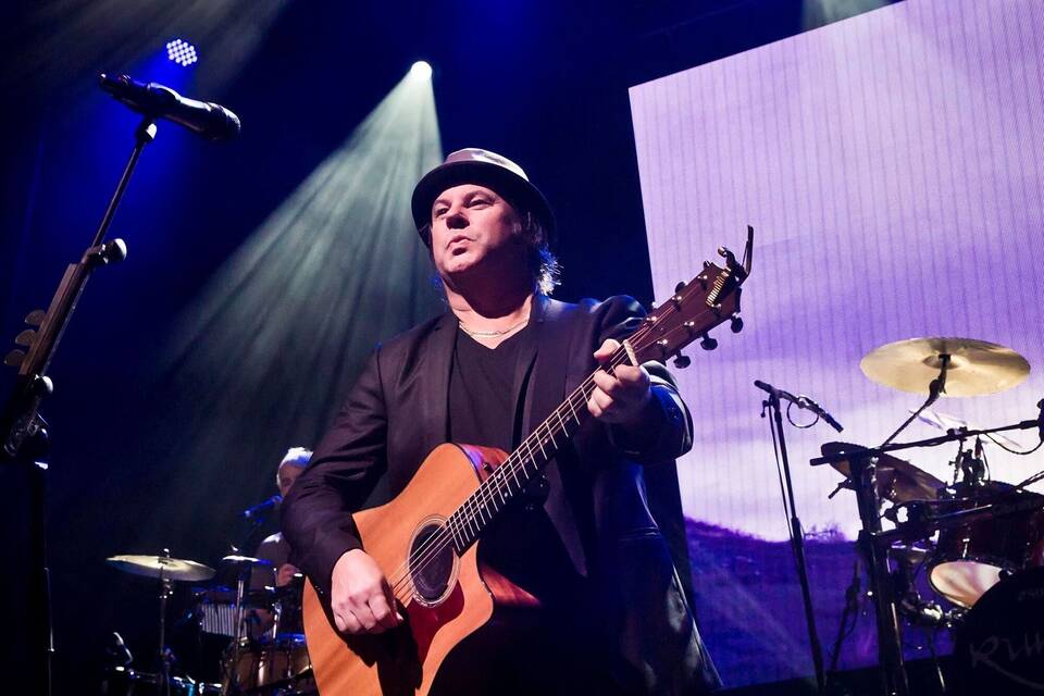 Bruce Guthro