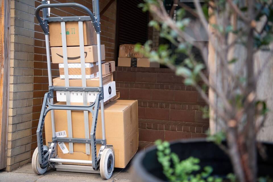 Paketzusteller Paketzusteller