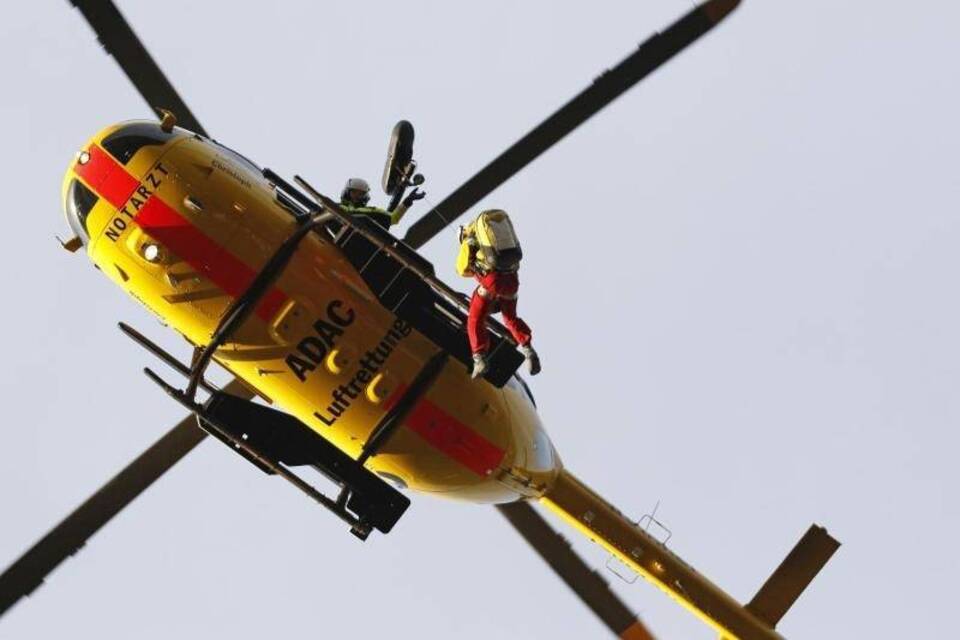 Rettung aus der Luft Rettungshubschrauber 2 - neutrale BU