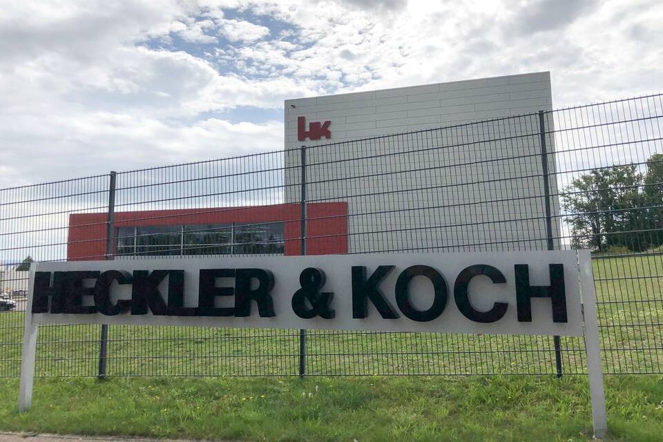 Nazi-Schatten auf Heckler & Koch Nazi-Schatten auf Heckler & Koch