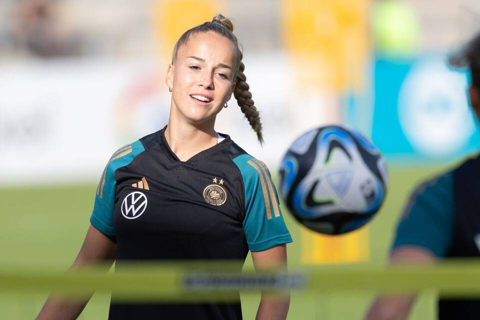 Giulia Gwinn Giulia Gwinn