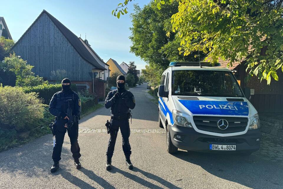 Razzien gegen völkische Siedler