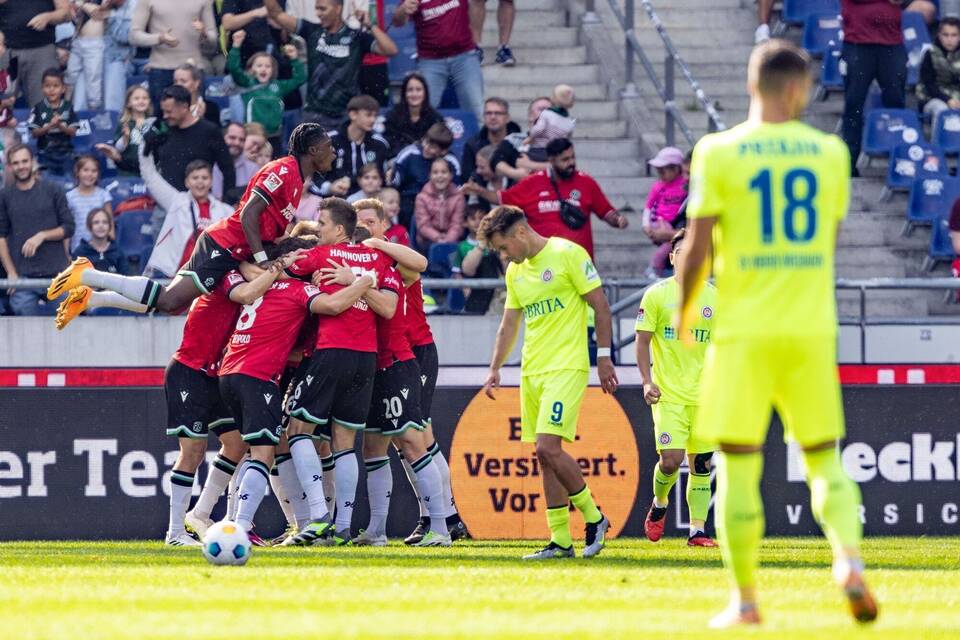 Hannover 96 - SV Wehen Wiesbaden