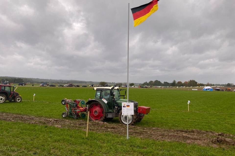 Weltmeisterschaft im Pflügen