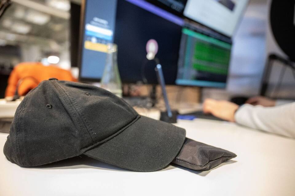 Programmierer bei der Arbeit Programmierer bei der Arbeit